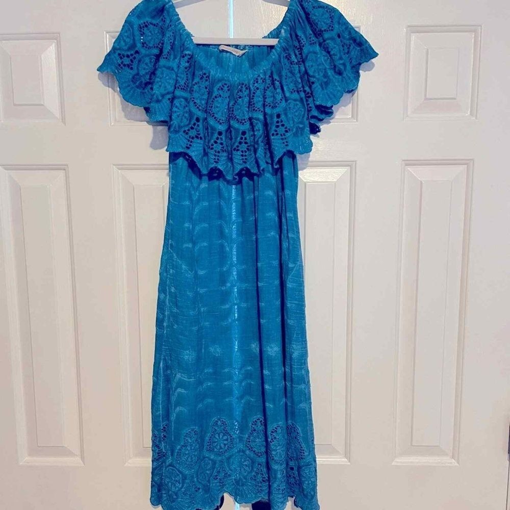 Turquoise Off-Shoulder Eyelet Lace Summer Dress with Ruffle Detail Midi Length - Picture 2 of 7